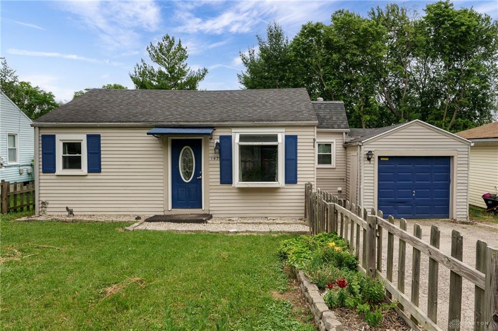 Wiley St, Fairborn, OH 45324