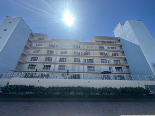 502-300 Oregon St, Hollywood, FL, 33019-2037 | Card Image