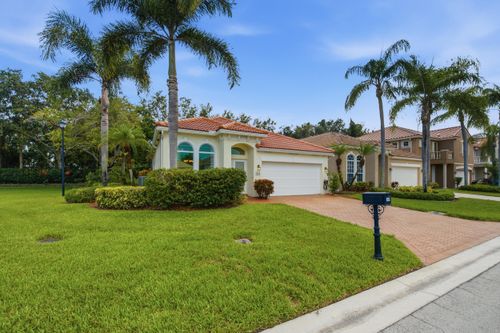 8552 Via Giardino, Boca Raton, FL, 33433-2211 | Card Image