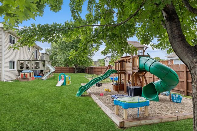 973 Primrose Ln, House other with 3 bedrooms, 2 bathrooms and null parking in Shakopee MN | Image 44