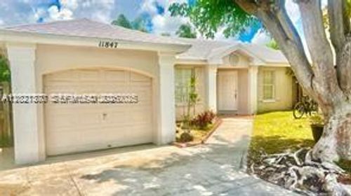 11847-11847 Sw 102nd St, Miami, FL, 33186-2748 | Card Image