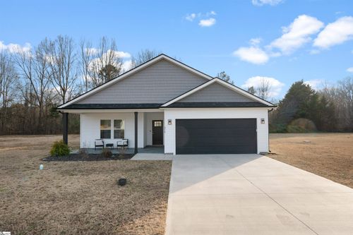 216 Essex Dr, Clinton, SC, 29325-5003 | Card Image
