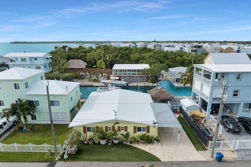 712 Grouper Ln, Key Largo, FL, 33037-3816 | Card Image