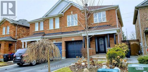32 Florette Pl, Brampton, ON, L7A3G6 | Card Image