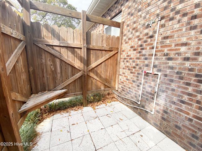 201 Ne 48 Th St, House other with 3 bedrooms, 2 bathrooms and 1 parking in Oak Island NC | Image 25