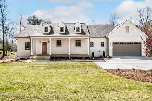 6022 Ben Parks Rd, Murrayville, GA, 30564-1925 | Card Image