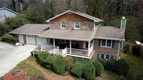 562 Cupelo Dr Nw, Marietta, GA, 30064-1120 | Card Image