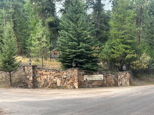 300 Lynx Dr, Polson, MT, 59860-8982 | Card Image