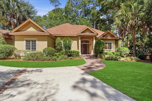 37 Crooked Pond Dr, Hilton Head Island, SC, 29926-2633 | Card Image