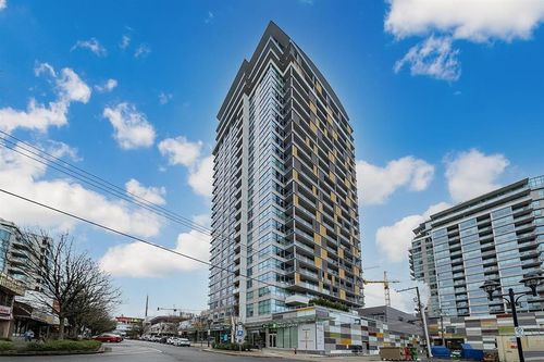 125 14th St E, North Vancouver, BC, V7L0E6 | Card Image