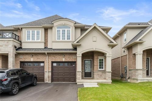407 E 16th St, Hamilton, ON, L9A4K4 | Card Image