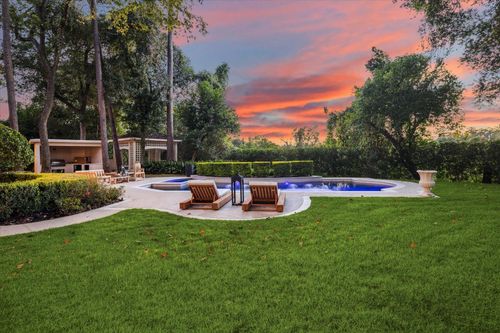 918 Huntington Cv, Houston, TX, 77063-1500 | Card Image