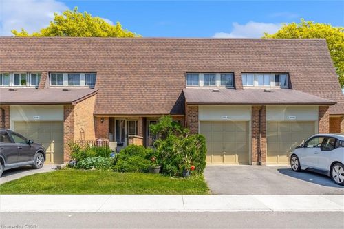 2-3008 Palmer Dr, Burlington, ON, L7M1L2 | Card Image