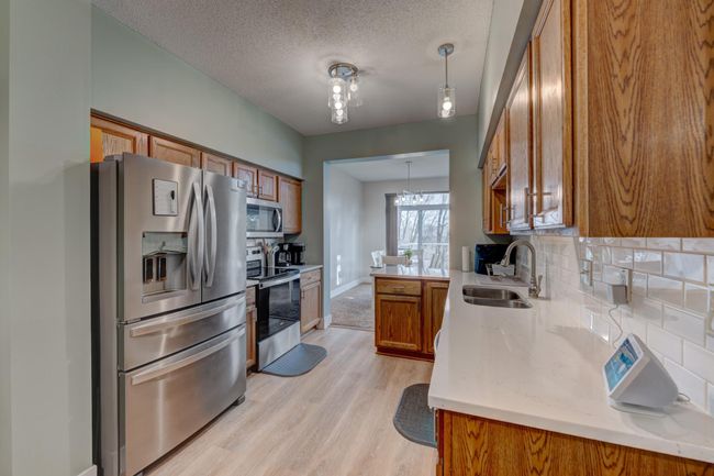 2008 - 2204 Rocky Rapids Way, Townhouse with 3 bedrooms, 4 bathrooms and null parking in Eagan MN | Image 5