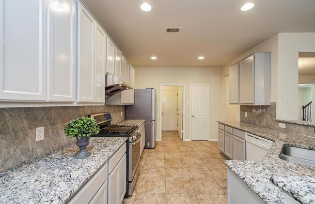 6815 Maize Clearing Trl, House other with 5 bedrooms, 4 bathrooms and 2 parking in Humble TX | Image 18