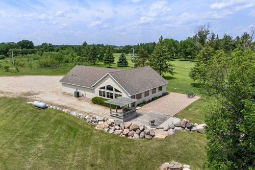 3700 11th Pl Ne, Austin, MN, 55912-6043 | Card Image