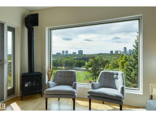 402-9708 110 St Nw, Edmonton, AB, T5K2W3 | Card Image