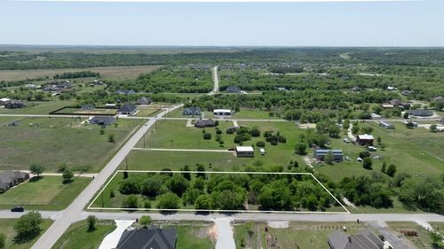 8145 Romeo Ln, Fort Worth, TX, 76126-8412 | Card Image
