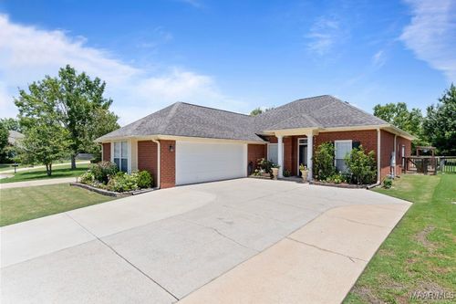 9419 Broadleaf Dr, Montgomery, AL, 36117-8432 | Card Image