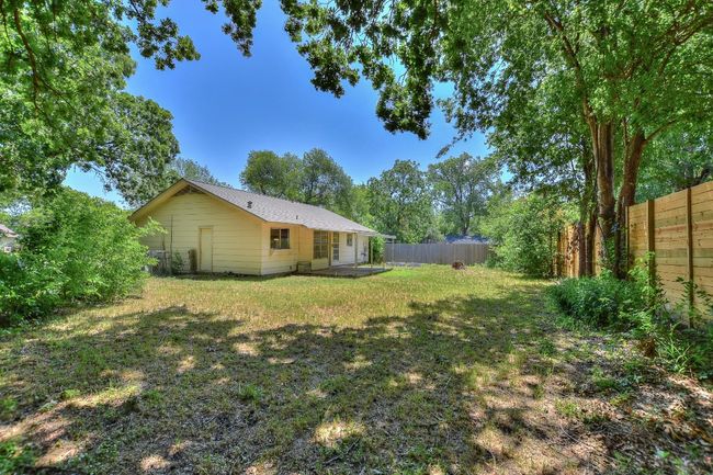 Back Yard | Image 30