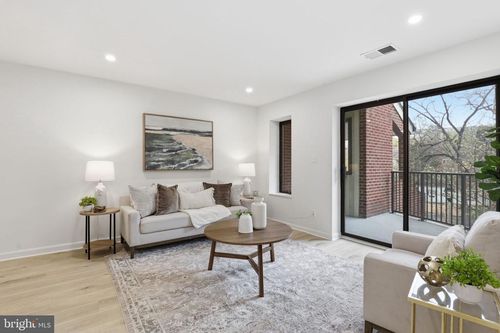 apt-202-1020 N Stafford St, ARLINGTON, VA, 22201-4668 | Card Image