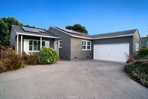 6458 Hanna Ave, Woodland Hills, CA, 91303-2513 | Card Image