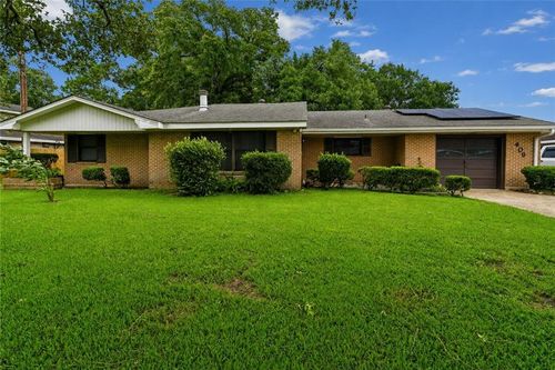 409 Oak Ave, Bridge City, LA, 70094-3011 | Card Image