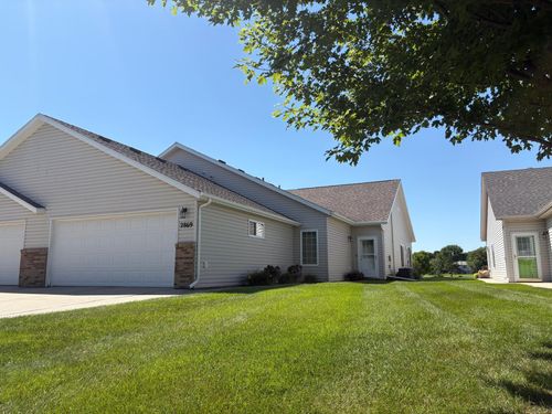 2869 35th St S, Moorhead, MN, 56560-5448 | Card Image
