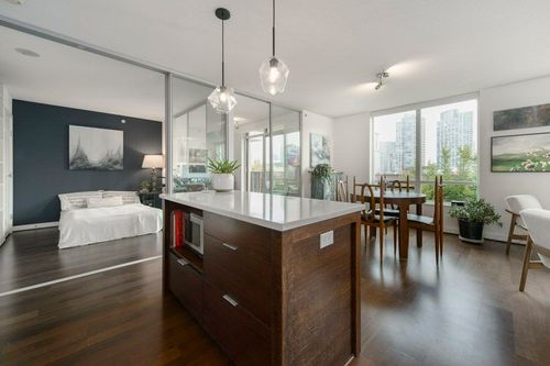 503-1055 Homer St, Vancouver, BC, V6B1G3 | Card Image