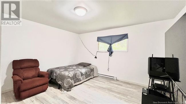 1235 Vanier Blvd, House other with 5 bedrooms, 2 bathrooms and null parking in Bathurst NB | Image 26