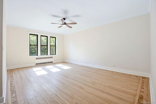 apt-a42-9205 Whitney Ave, Elmhurst, NY, 11373-2236 | Card Image