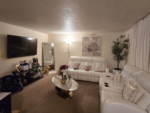 apt-35-24 Inman St, Lawrence, MA, 01843-2749 | Card Image