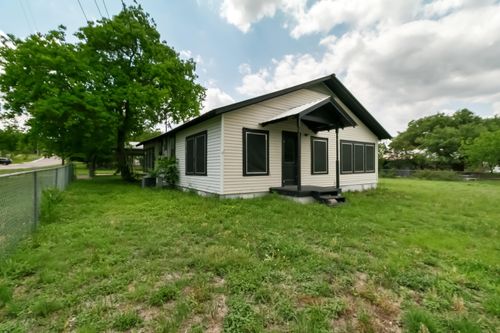 419 Avenue G, Marble Falls, TX, 78654-5846 | Card Image