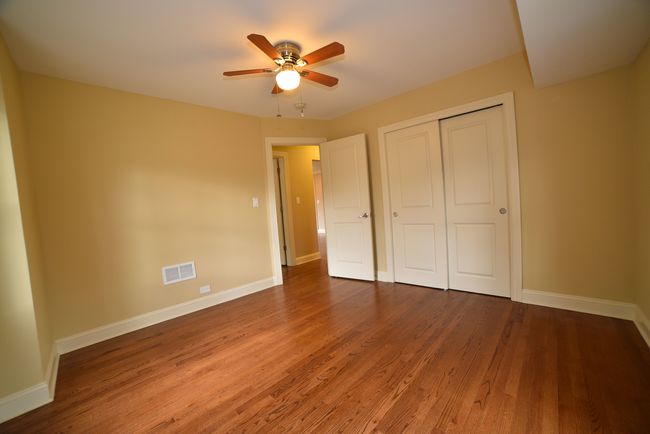 813 S Wolf Rd, House other with 3 bedrooms, 3 bathrooms and 2 parking in Des Plaines IL | Image 25