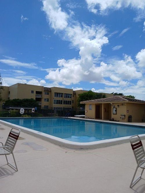 apt-303-6300 Nw 62nd St, Tamarac, FL, 33319-6255 | Card Image