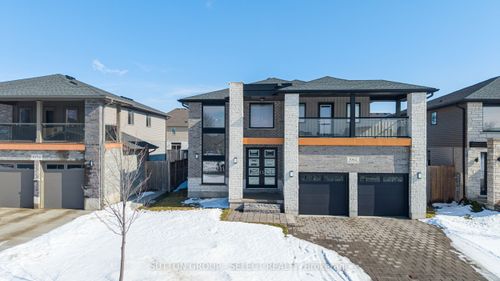 1062 Melsetter Way, London North, ON, N6G0S4 | Card Image