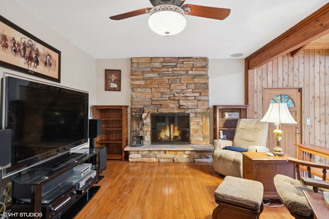 2640 Mulberry Ln, House other with 3 bedrooms, 3 bathrooms and 2 parking in Northbrook IL | Image 14