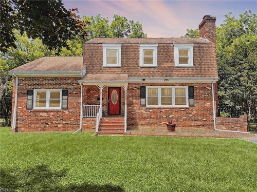402 N Ivy Ave, Highland Springs, VA, 23075-1914 | Card Image