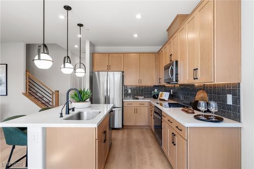 1968 Hydrangea Pl, Las Vegas, NV, 89106-1052 | Card Image