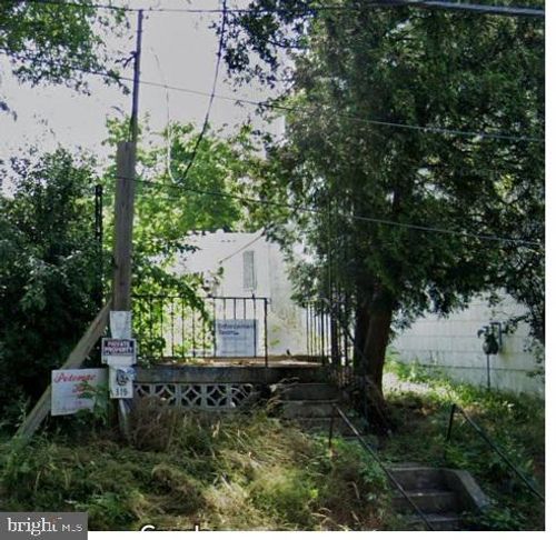 319 60th St Ne, WASHINGTON, DC, 20019-2817 | Card Image