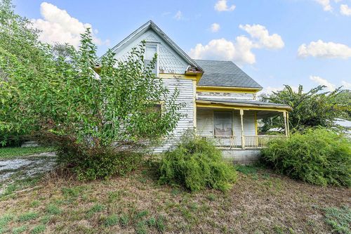 400 1st St, Anderson, MO, 64831-8448 | Card Image