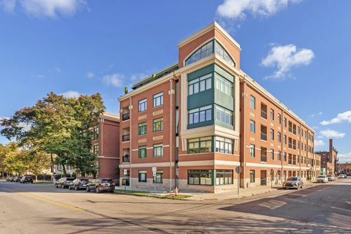 apt-44-34 W Poplar Ave, Columbus, OH, 43215-1901 | Card Image