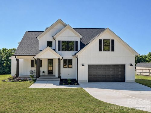 163 Lone Pine Rd, Statesville, NC, 28625-2208 | Card Image