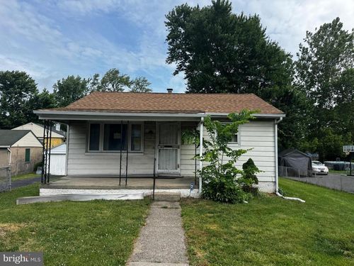 2426 Bethel Rd, CHESTER, PA, 19013-1432 | Card Image