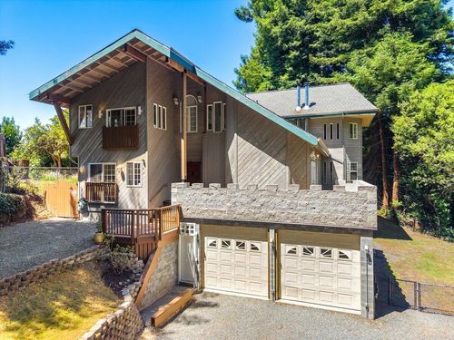 543 I St, Blue Lake, CA, 95525-8600 | Card Image