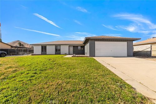 4010 Sierra Ave, Norco, CA, 92860-1342 | Card Image