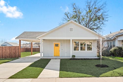 910 E Mulkey St, Fort Worth, TX, 76104-6547 | Card Image