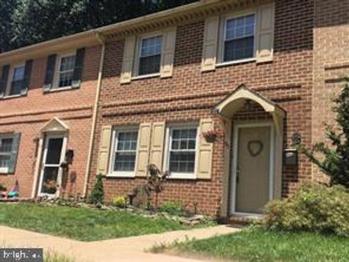 95 Stonegate Vlg, QUAKERTOWN, PA, 18951-2341 | Card Image
