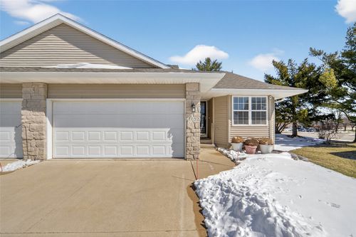 1652 Greens Way Court Ne, Cedar Rapids, IA, 52402 | Card Image