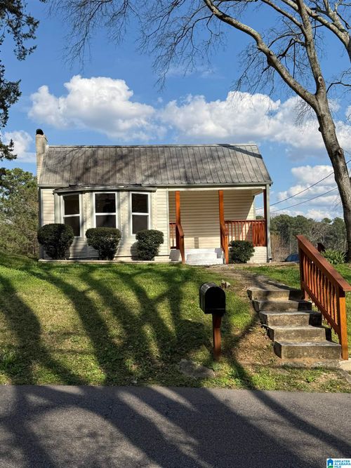 115 Knight Ave, Bessemer, AL, 35023-1730 | Card Image